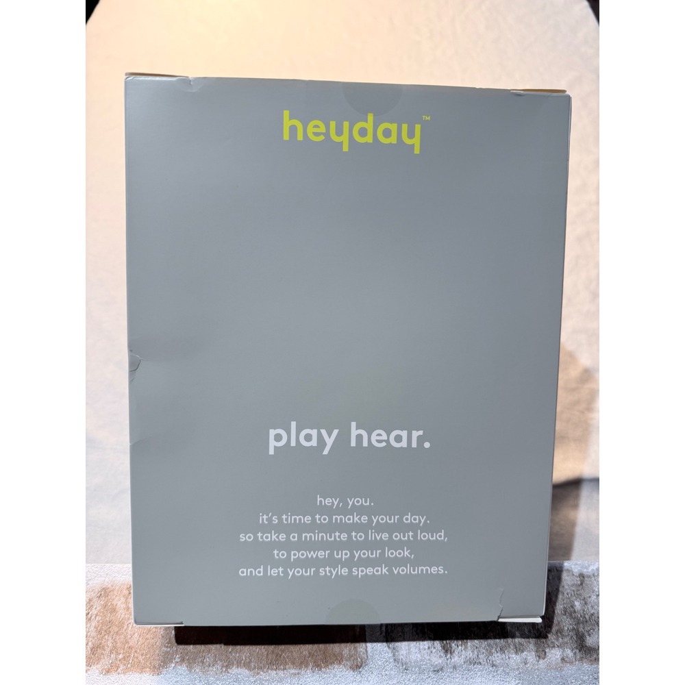 Heyday Wired Over-Ear Headphones with Microphone Black 3.5mm Jack‎ New in Box - Picture 2 of 2
